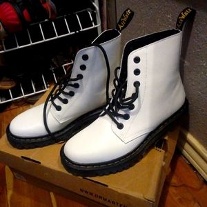 White Doc Marten boots size 9